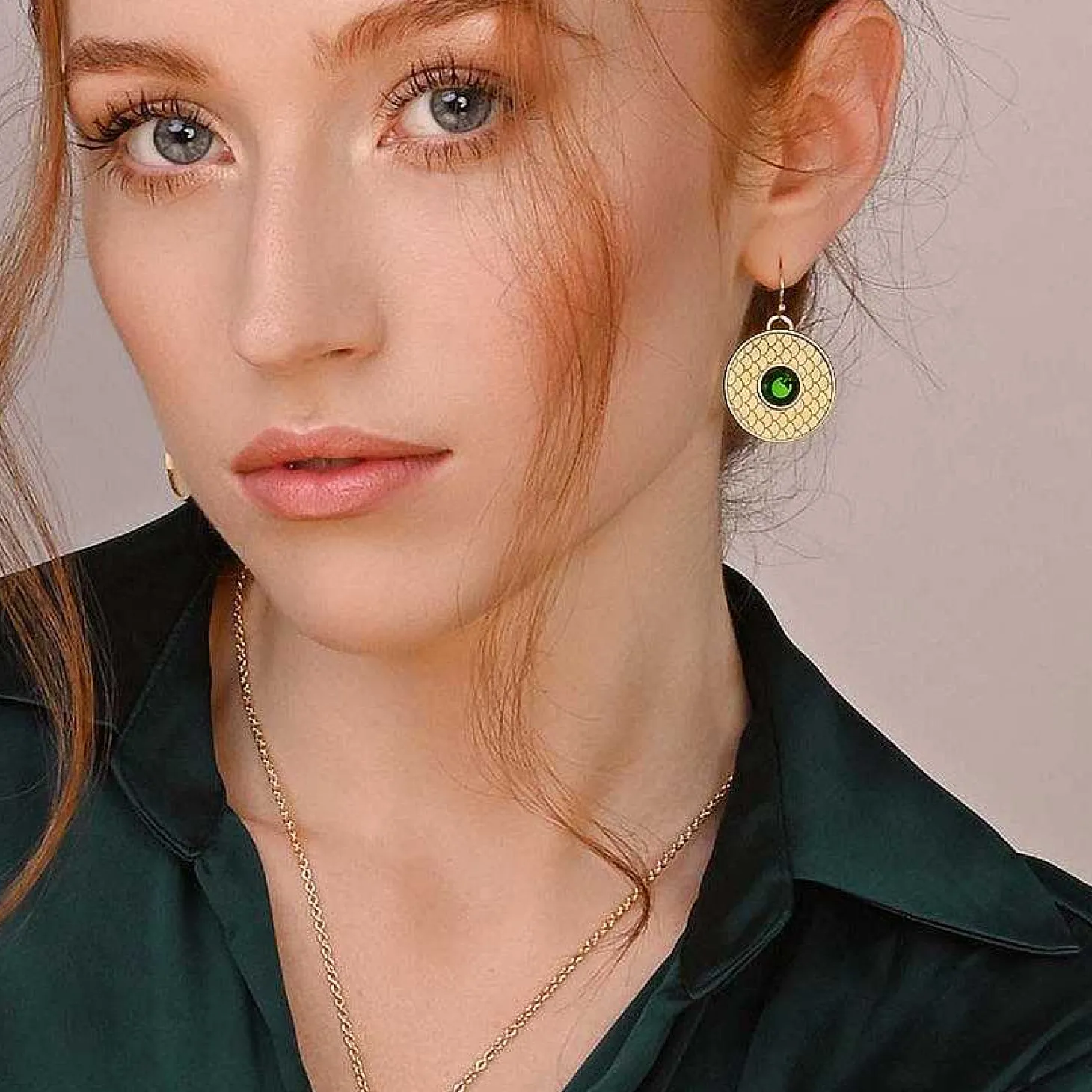 Salamander Cabochon Emerald & Gold Earrings